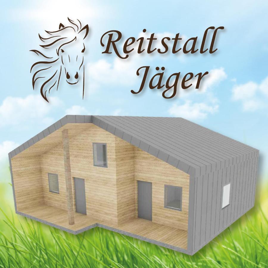 Ferienhaus: Mitten Auf Dem Reiterhof エーリンゲン エクステリア 写真